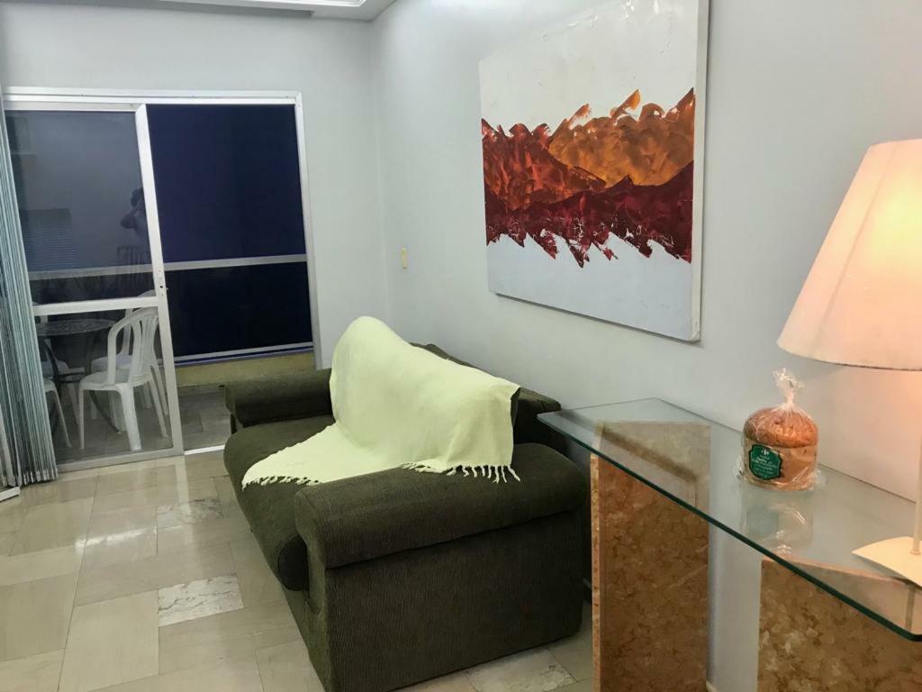 Apartamento Nota 10 Apartment Гуаружа Екстериор снимка