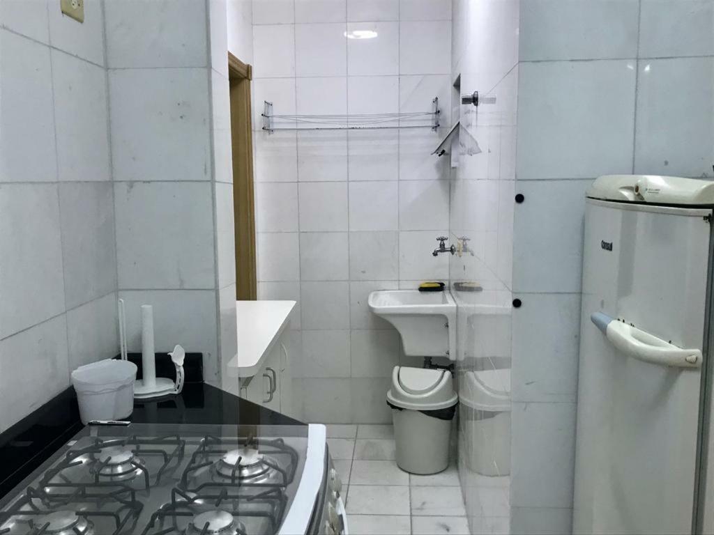 Apartamento Nota 10 Apartment Гуаружа Екстериор снимка