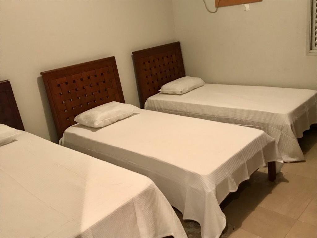 Apartamento Nota 10 Apartment Гуаружа Екстериор снимка